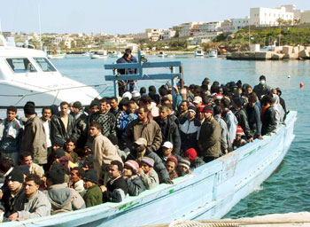 Strage di Lampedusa<br >Le lettere "morte"