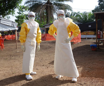 Ebola, Oms punta   a vaccino nel 2015 