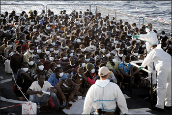 La patata bollente dell’accoglienza