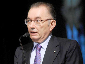 Né con Monti né con Squinzi