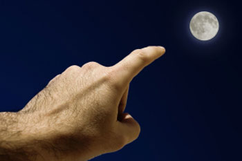 Luna della Campania e dito della Lega Nord 