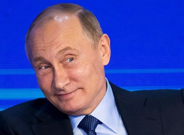 Russia: Vladimir Putin vola nei sondaggi