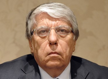 L’eccesso di zelo di Carlo Giovanardi