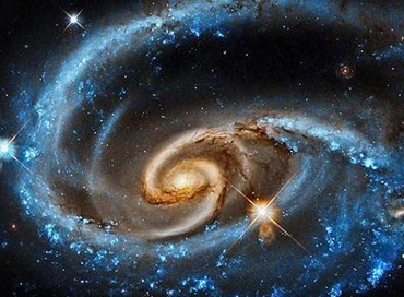 Incredibili scoperte dalla fusione di due stelle di neutroni