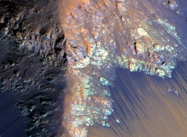 Nature Geoscience: su Marte meno acqua del previsto