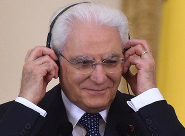 Mattarella in Portogallo: gli occhi dell’Europa sull’Italia