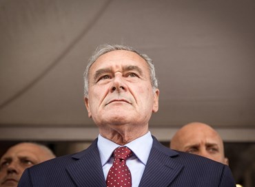 Per la sinistra è “Grasso che cola”