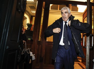 Casini incassa il collegio facendo falò dei risparmiatori