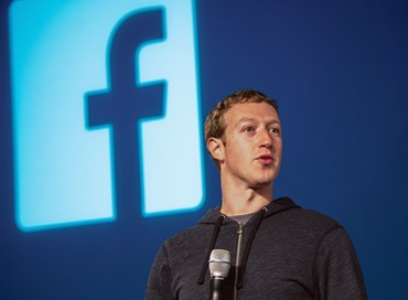 Facebook, 2017 “positivo ma difficile”