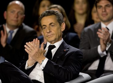 Sarkozy fermato per finanziamenti illeciti