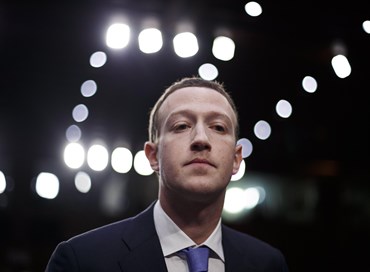 Zuckerberg fa mea culpa