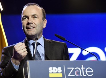 Per il leader Ppe Manfred Weber, Lega e M5s “giocano col fuoco”