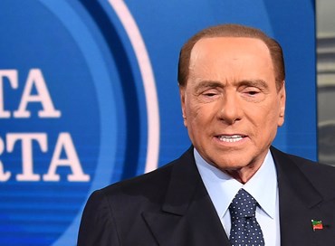 Governo, Berlusconi è preoccupato