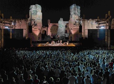 Una moderna Traviata a Caracalla