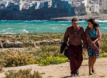 Castellitto e la Ferilli al cinema: “Ricchi di fantasia”