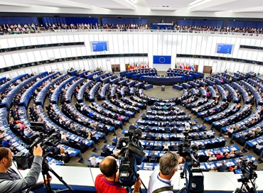 Parlamento Ue, rinviata la riforma del copyright