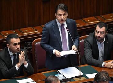 “Omm’e gnente”, ministri di tutto