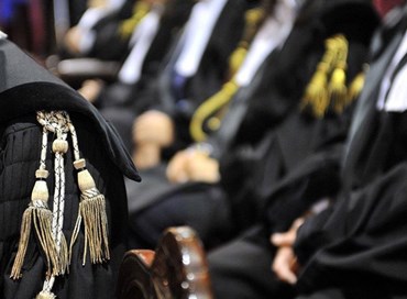 Difendersi dal partito dei magistrati