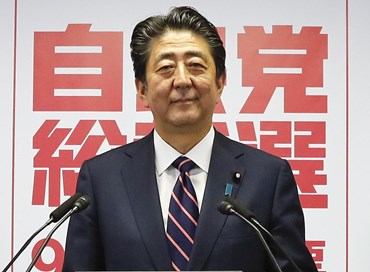 Giappone, la riconferma del premier Shinzo Abe