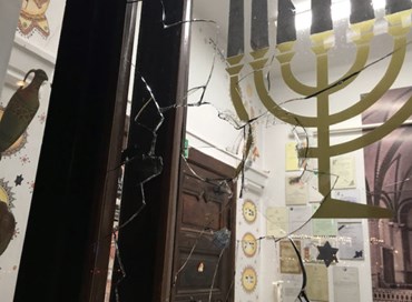 Nel giorno di Kippur, attacco alla Sinagoga di Danzica