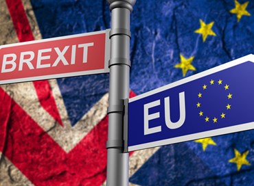 Negoziato Brexit in stallo, salta vertice straordinario