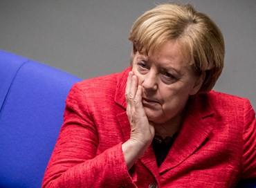 Crollo Cdu alle amministrative, Merkel lascia la presidenza