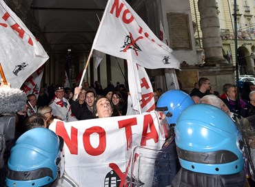 Torino città No Tav, Comune chiede stop ai lavori
