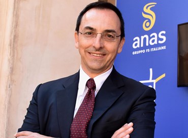 Anas, lascia l’ad Armani