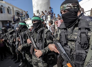 Missili su Israele dopo i soldi del Qatar ad Hamas