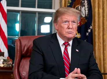 Muro con il Messico, Trump: “È necessario per proteggerci”