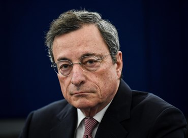 Draghi: l’incertezza mina l’Ue, Bce pronta a recessione
