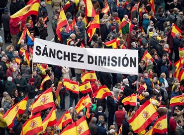 Madrid, destra contro Sanchez: “Su Catalogna ha tradito”