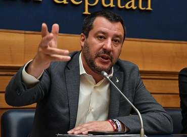 L’effetto contagio delle scimmie al volante