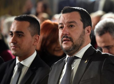 Si preparano i posti di combattimento