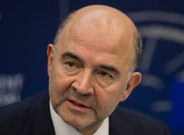Moscovici minaccia l’Italia: “A maggio faremo conti”
