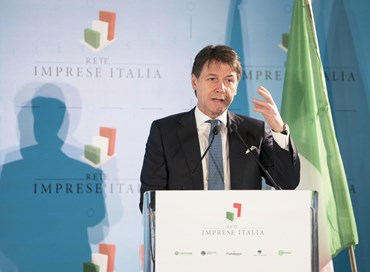 Iva, Conte: “Non sarà facile evitare l’aumento”