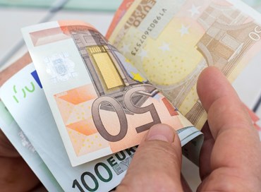 Operazioni di distrazione di massa sugli italiani