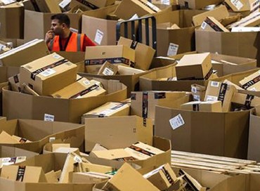 Amazon crea un’unità contro i crimini da contraffazione