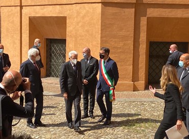 Mattarella ricorda le stragi di Ustica e della stazione di Bologna
