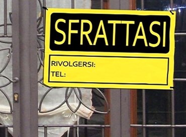 Un Governo che va sfrattato, altro che aiutato