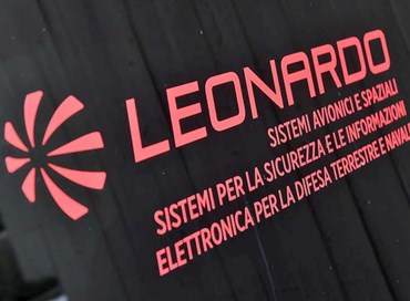 Leonardo spa, spy story