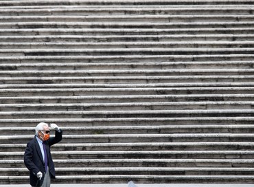 Le chiusure anti-Covid restano sbagliate anche nell’era Draghi