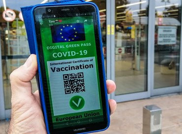 Il green pass come obbligo vaccinale “di fatto” è illegittimo