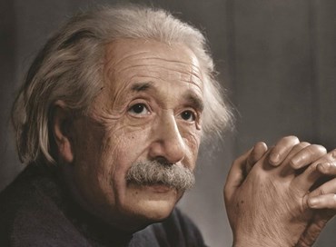 La fisica contemporanea, Albert Einstein, la cosmologia