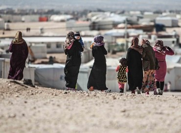 El pampero a Cipro, il cardinale elettricista, la potente “comunità” e la Nato