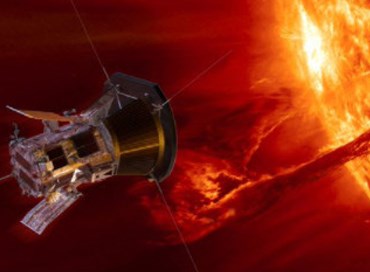 Nasa, la sonda tocca il Sole