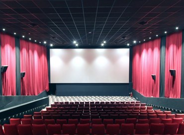 Cinema, chiuse 500 sale: il settore si appella al governo