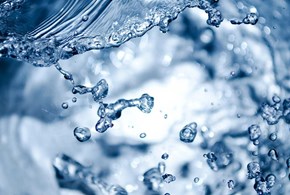 L’acqua, le reti idriche e la water finance 