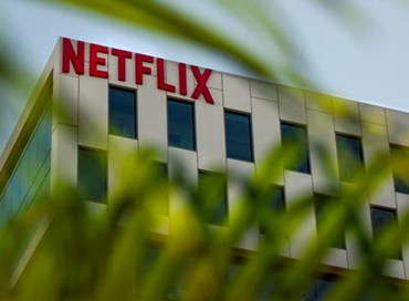 Netflix: taglio posti di lavoro e calo di abbonati