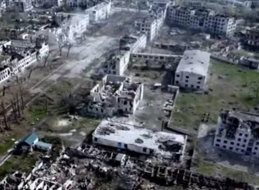 Mariupol, Kiev: “Stop ai combattimenti”